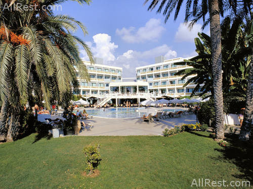 Paphian Bay Hotel